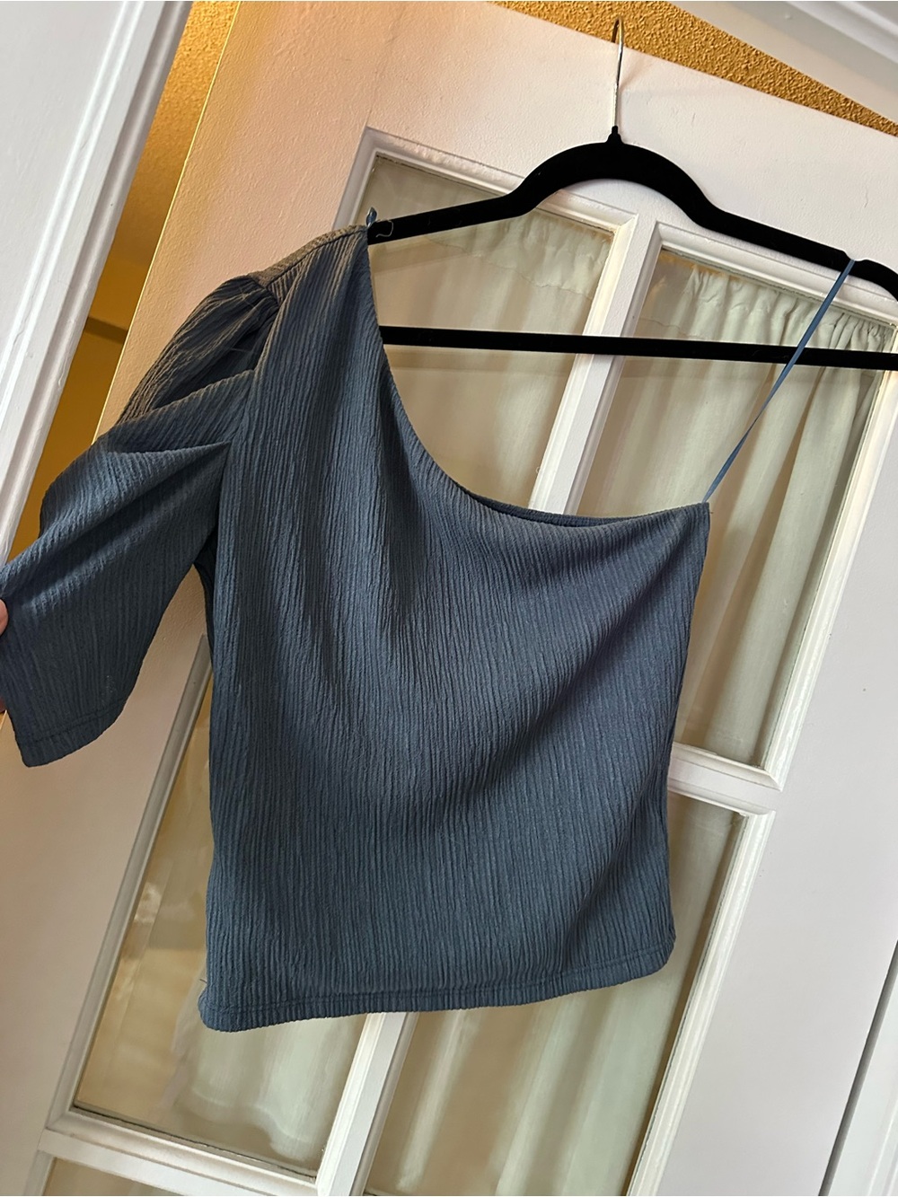 One-Shoulder Textured Top in Slate Gray/blue